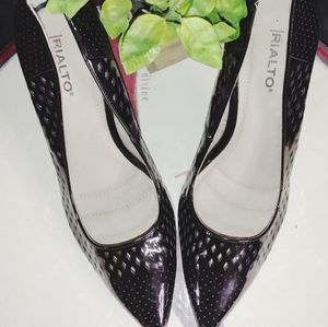 Rialto Black Pumps